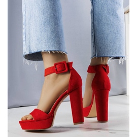 BM Sandalias rojas en el puesto Josefina rojo 1