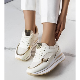 Zapatillas beige con suela gruesa de Ethel 2
