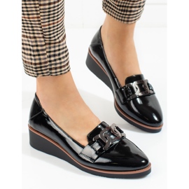 W. Potocki Zapatos lacados de mujer con cuña baja de Potocki negro 2 W. Potocki Zapatos lacados de mujer con cuña baja de Potocki negro 2