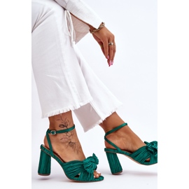 Sandalias de tacón alto Callum verde de moda con un lazo 8