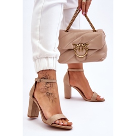 PS1 Sandalias clásicas Amina de ante beige con tacón marrón 2