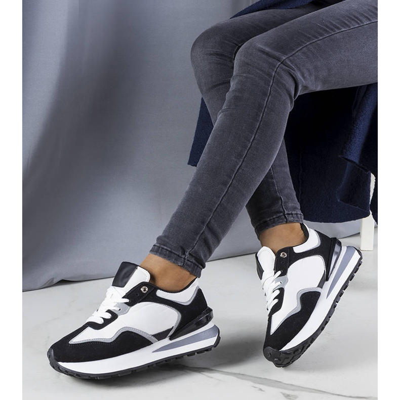 BM Zapatillas negras con plataforma Genevieve negro 1