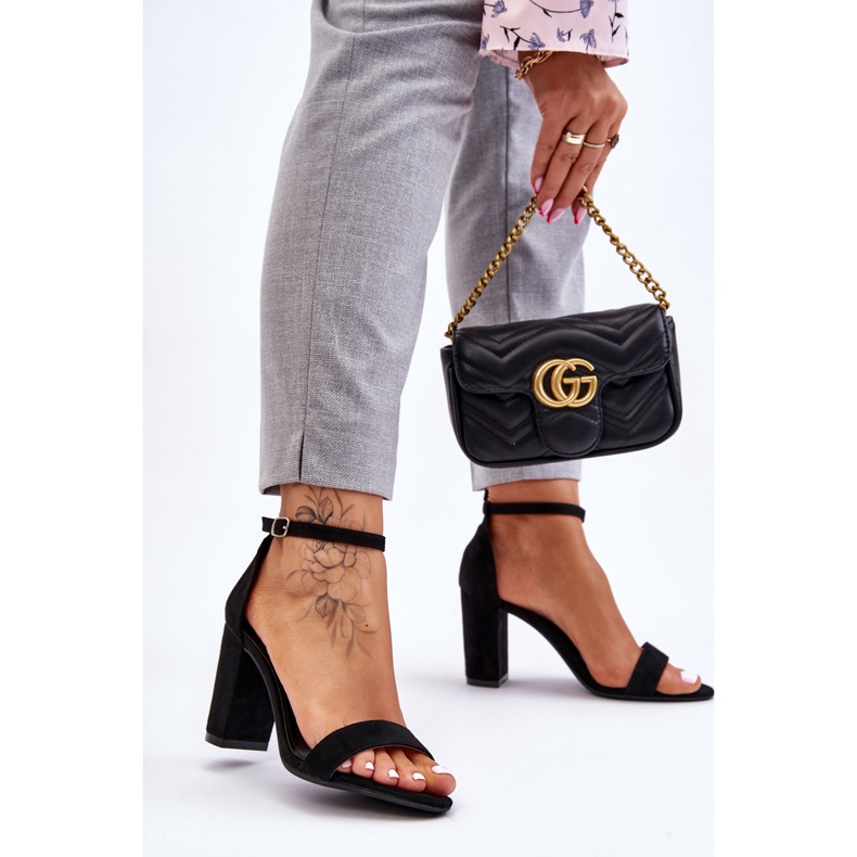 PS1 Sandalias negras clásicas con tacón de ante Amina negro 2