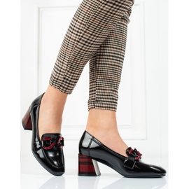 Zapatos de salón de mujer Vinceza negros con cadena 2 Zapatos de salón de mujer Vinceza negros con cadena 2