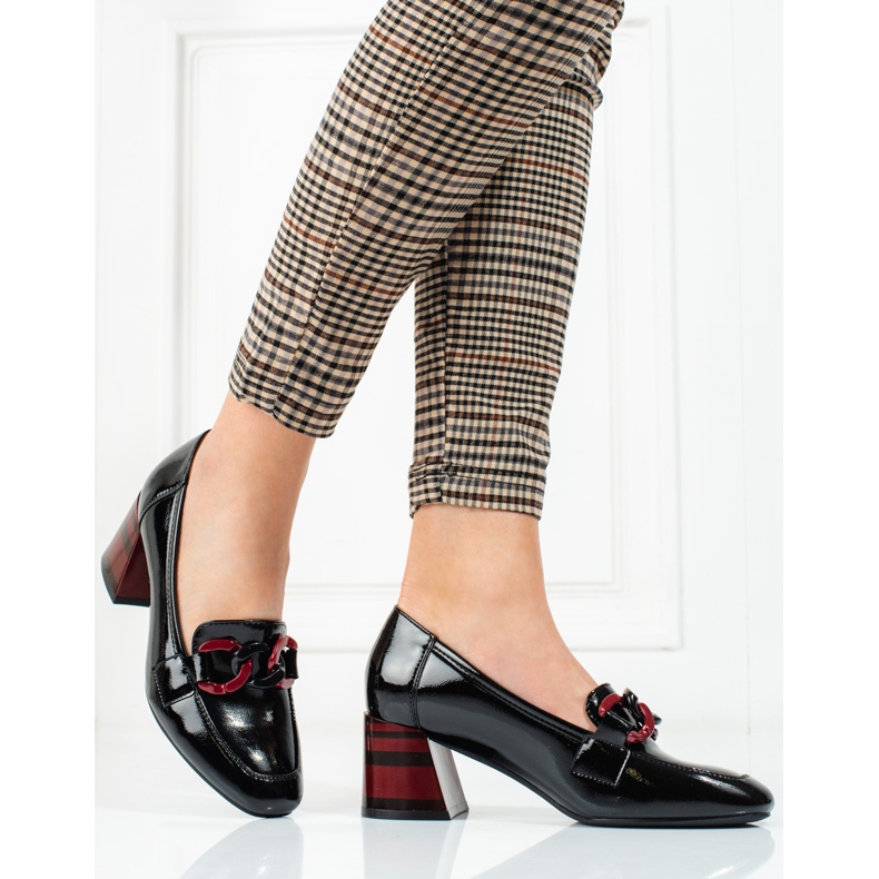 Zapatos de salón de mujer Vinceza negros con cadena 2 Zapatos de salón de mujer Vinceza negros con cadena 2