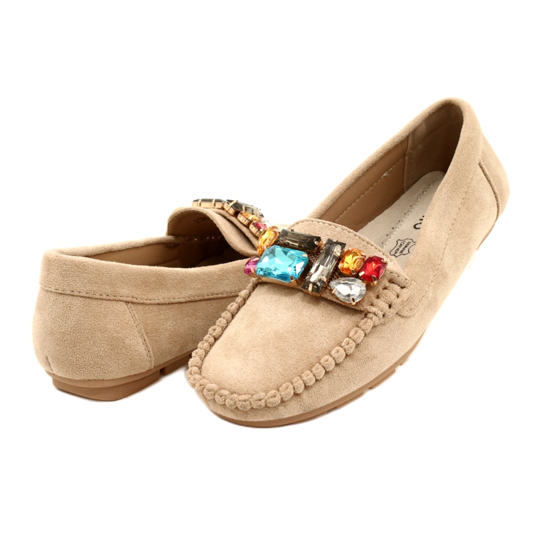 Evento Mocasines ecológicos para mujeres con piedras beige 3 Evento Mocasines ecológicos para mujeres con piedras beige 3