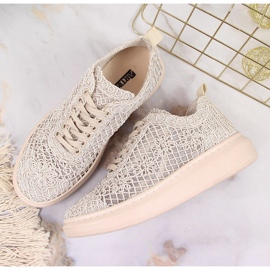 Zapatos de mujer con cordones en la plataforma beige Artiker 50C1117 4