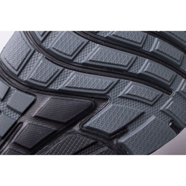 Zapatillas de hombre Under Armour Charged Escape 3024912-003 negro 7