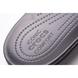 Crocs Clásico Flip 207713-001 negro 6