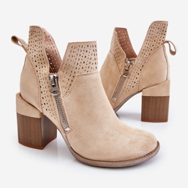 PM1 Botas Tacón Grueso De Ante Camden Beige Claro 1