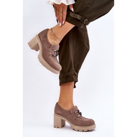 Lemar Elegantes zapatos brogue en el talón con decoración Harmell en beige plateado oscuro 2