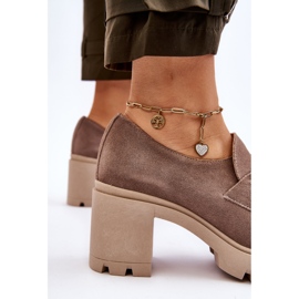 Lemar Elegantes zapatos brogue en el talón con decoración Harmell en beige plateado oscuro 3