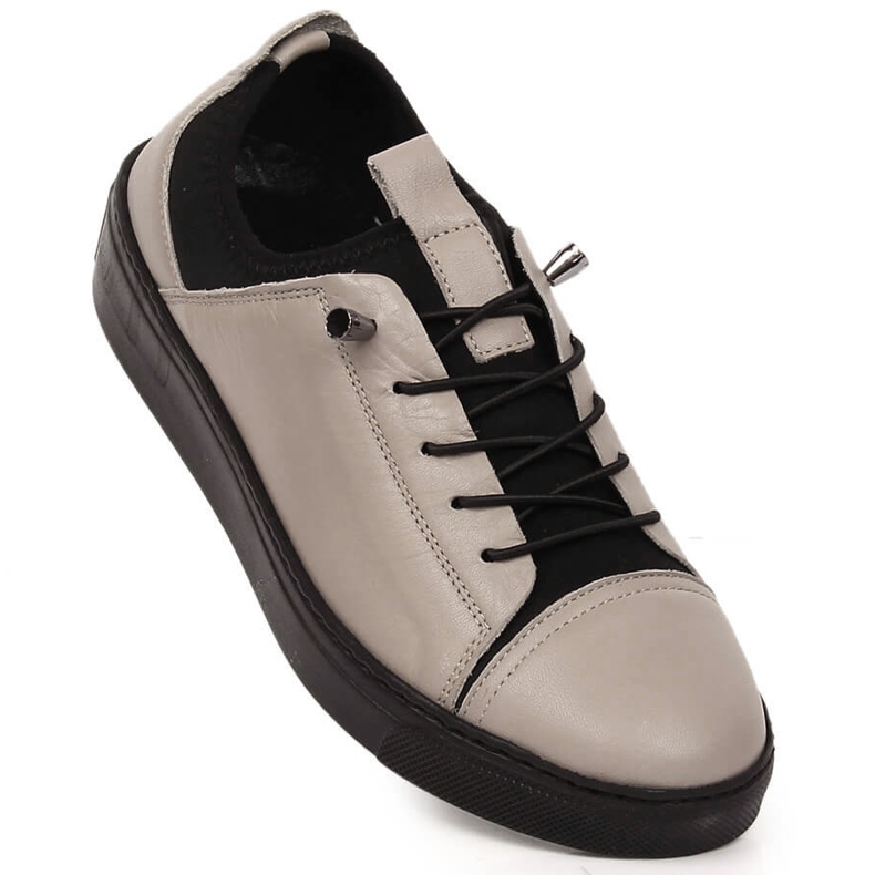 Slip-on de mujer en piel clara beige T.Sokolski W22-351 1