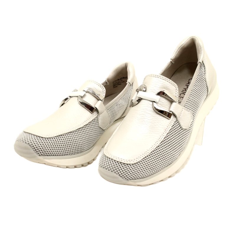 Mocasines de cuero para mujeres de Caprice con decoración 9-24502-20 132 Pearl peine blanco 3