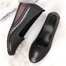 Zapatos cuña mujer calados negros brillo Potocki SZ12018 3