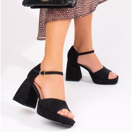 Sandalias de tacón en ante negras de Vinceza negro 1