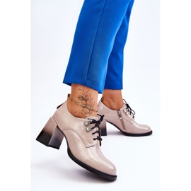 S.Barski Zapatos de tacón alto de color beige claro a la moda Darren 2 S.Barski Zapatos de tacón alto de color beige claro a la moda Darren 2