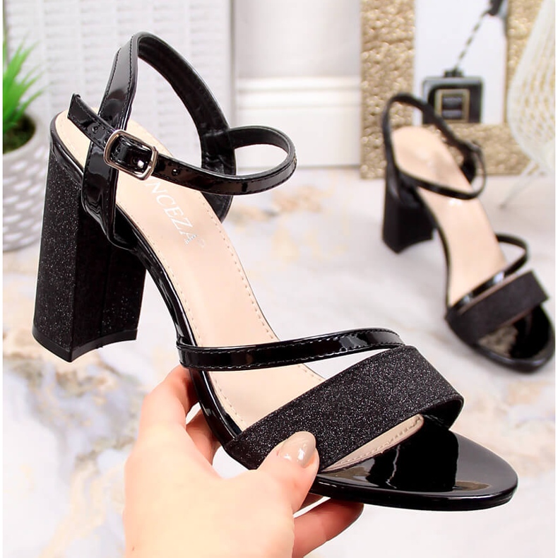 Sandalias mujer brocado negro en el poste Vinceza 2255 1