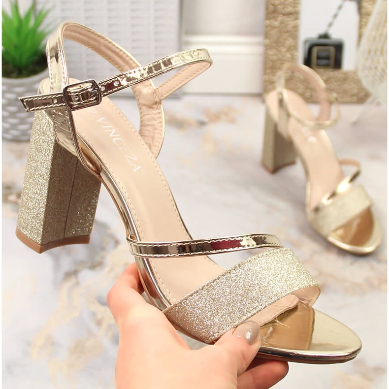 Sandalias mujer brocado dorado en poste Vinceza 2255 1