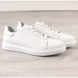 Deportivo hombre piel blanco T.Sokolski W22-472 2