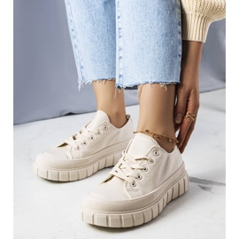 PA1 Zapatillas beige con plataforma de Laverne 1