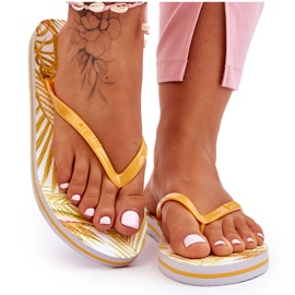 Chanclas de moda para mujer Big Star LL274819 Amarillo 6