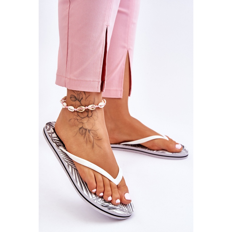 Chanclas de moda para mujer Big Star LL274818 White blanco 2 Chanclas de moda para mujer Big Star LL274818 White blanco 2