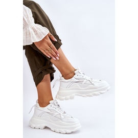 Zapatos Deportivos En Una Plataforma Masiva GOE LL2N4029 Blanco 7