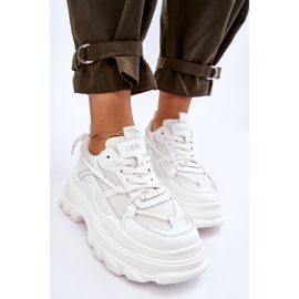 Zapatos Deportivos En Una Plataforma Masiva GOE LL2N4029 Blanco 4