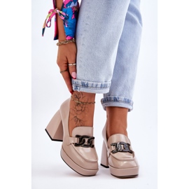 S.Barski Bombas de cuero en tacones masivos Beige Maximo 1