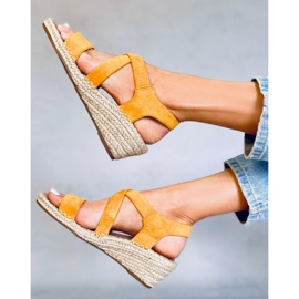 Sandalias cuña alpargatas miel S-823 Amarillo 5