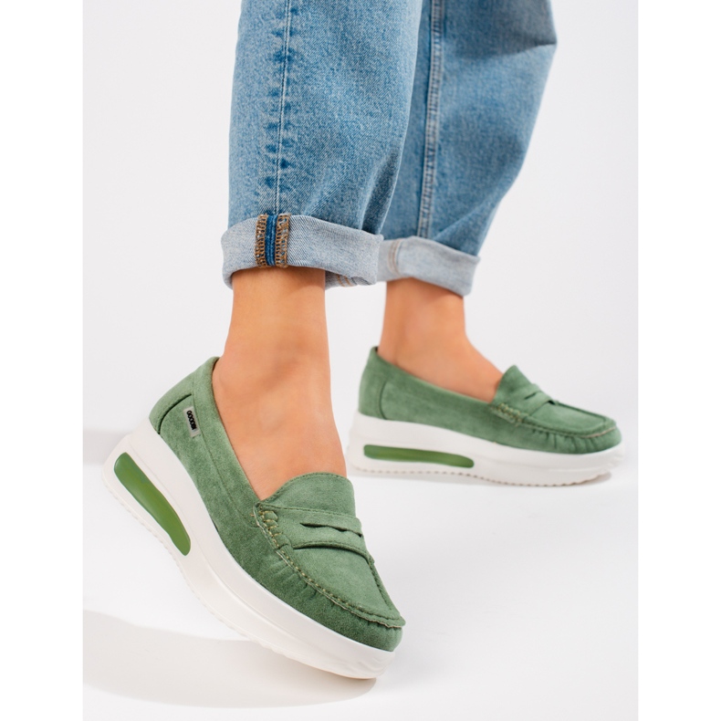 Mocasines de mujer Shelovet verde con suela gruesa 1