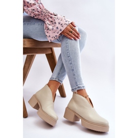 Botas de cuero con tacones masivos Nicole 2795/054 Beige claro 9