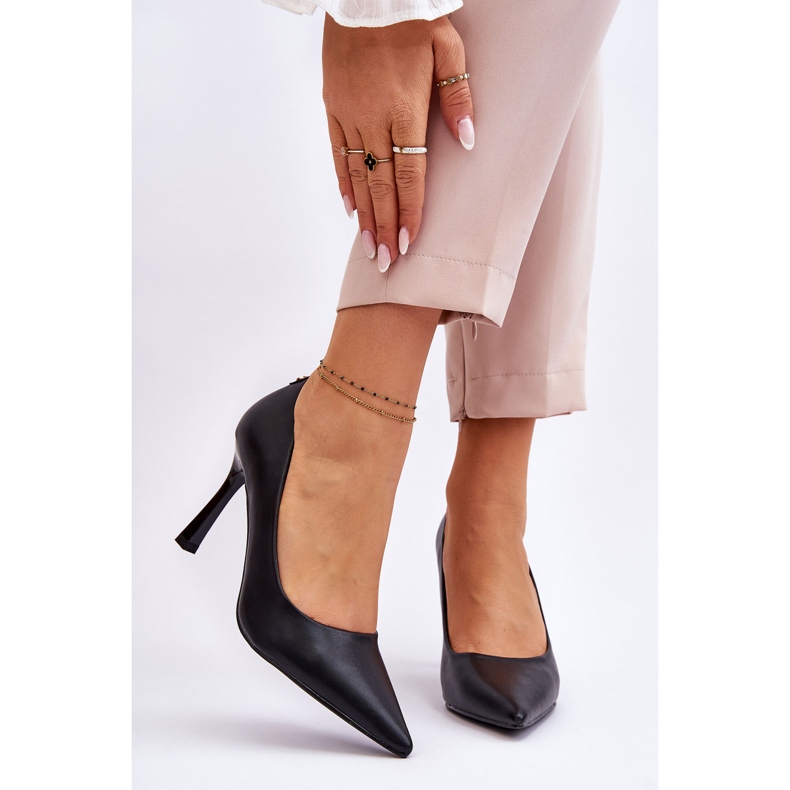 Vinceza Tacones Altos Clasicos De Cuero Kelsey Negro 1