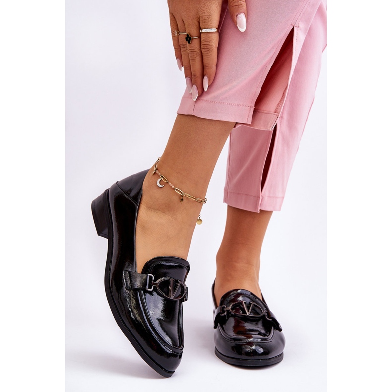 Vinceza Mocasines negros de charol Marra con tacón plano 1