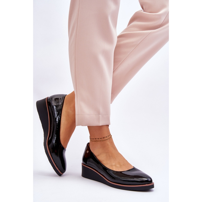 Vinceza Salón Clásico Charol Cuña Negro Paola 2