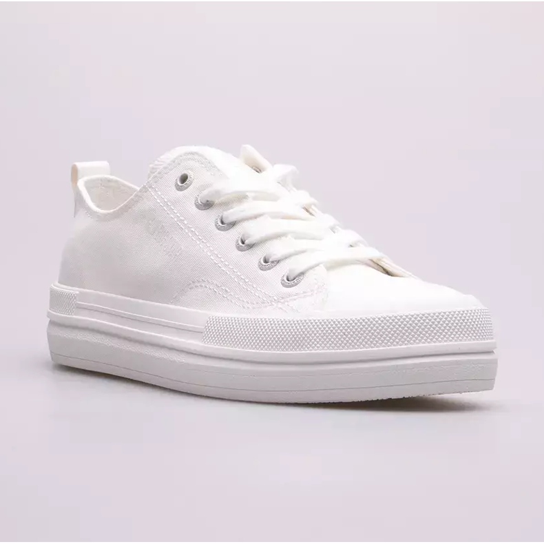 Zapatillas de mujer Big Star LL274968-101 blanco 1