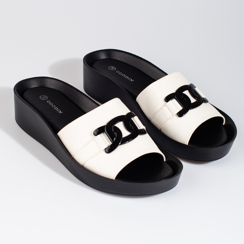 Zapatillas blancas de mujer en la plataforma Shelovet. blanco 1