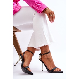 Elegantes Sandalias De Tacón Alto Con Adornos Negro Zaria 9