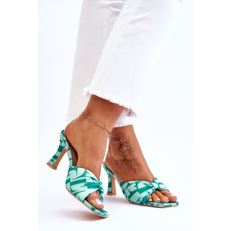 Tacones altos de moda en estampado Floria verde 2
