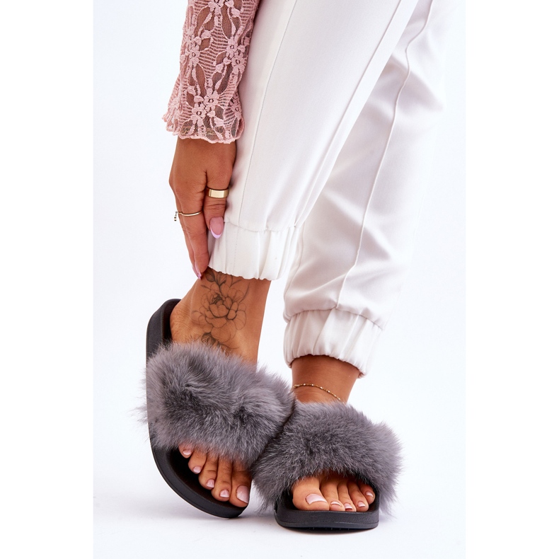 Pantuflas De Mujer De Goma Con Pelo Gris Lucrecia 1 Pantuflas De Mujer De Goma Con Pelo Gris Lucrecia 1