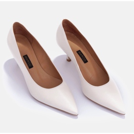 Marco Shoes Elegantes stilettos con tacón bajo blanco 6