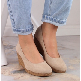 Zapatos de salón mujer cuña ante beige Potocki SZ12024 6