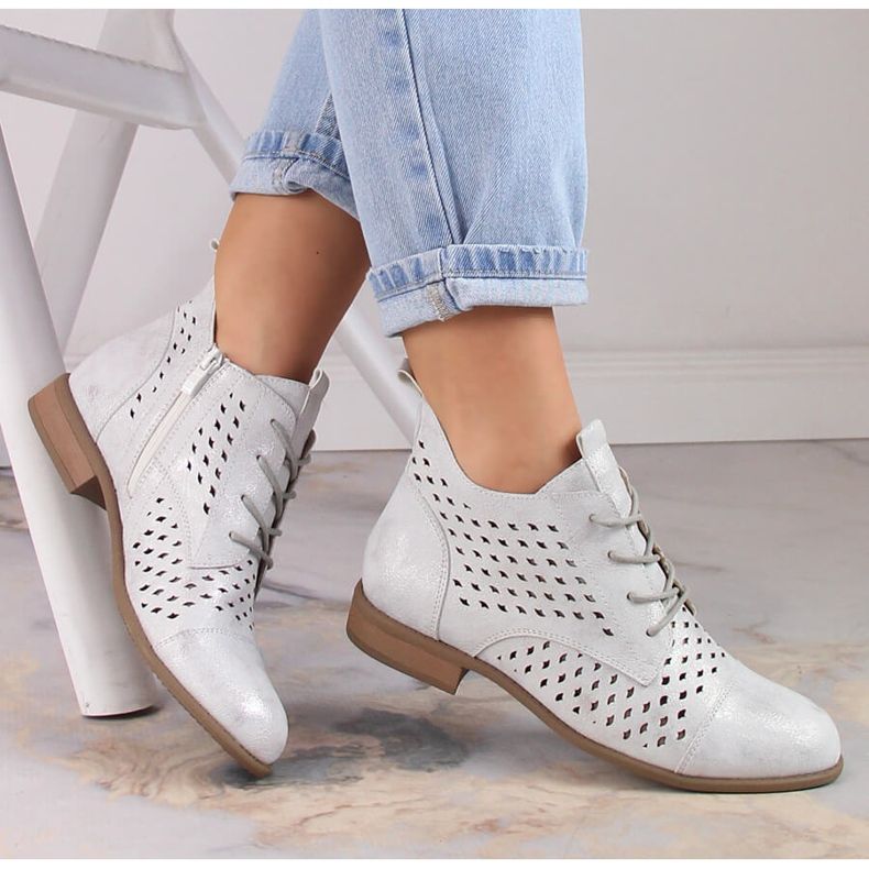 Botas primavera mujer caladas plateadas Jezzi ASA142-45 plata 1