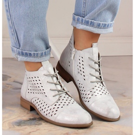 Botas primavera mujer caladas plateadas Jezzi ASA142-45 plata 4
