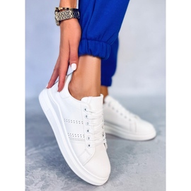 BM Maes zapatillas blancas con cuña blanco 2