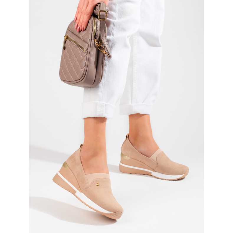 SHELOVET Zapatos mujer cuña Potocki ante beige 1