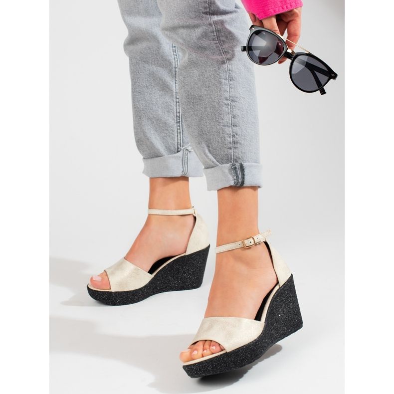 Sandalias mujer cuña alta Shelovet beige 2