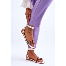 Sandalias De Mujer Con Mariposas Decorativas Jeane Blanco 5