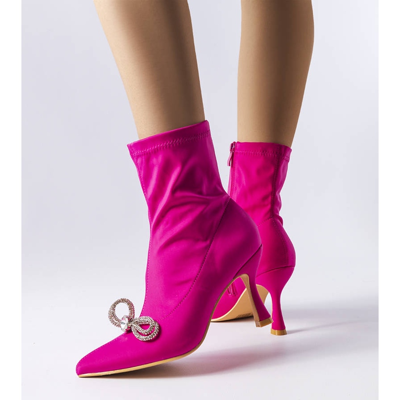 PA1 Botas rosas decoradas con un lazo Marte de circonitas rosado 1